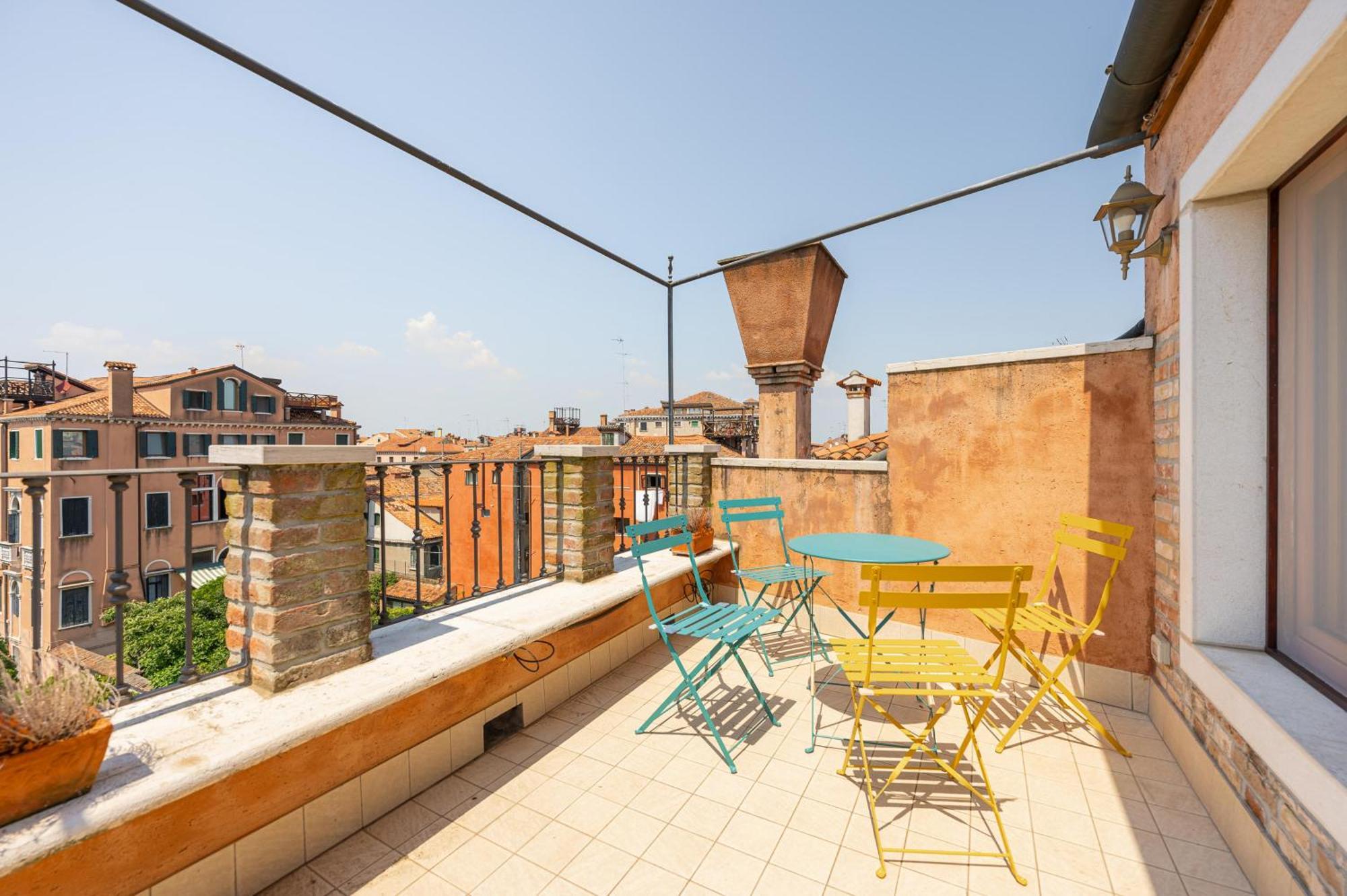 Luxury Penthouse With Terrace Apartamento Veneza Exterior foto