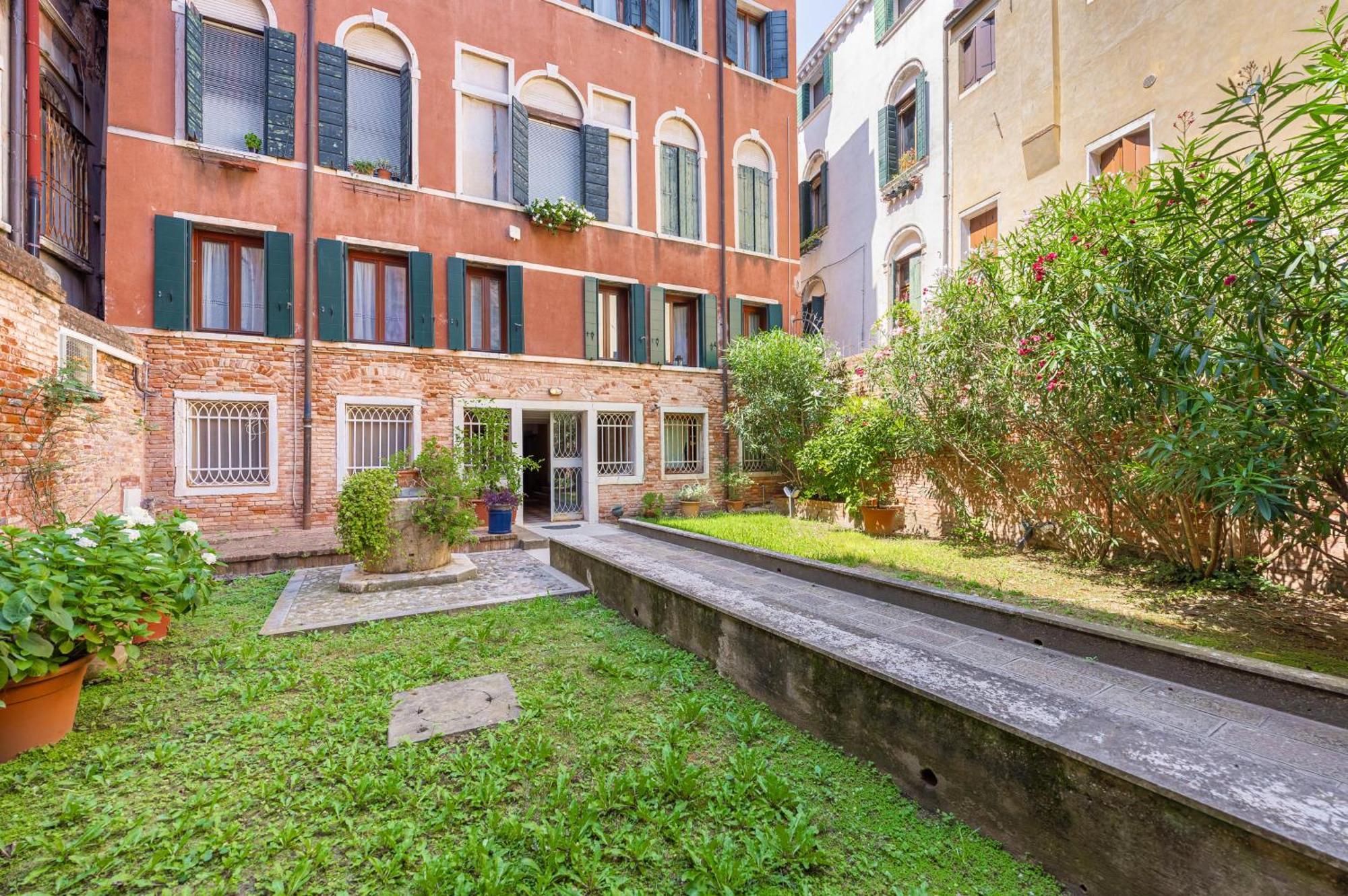 Luxury Penthouse With Terrace Apartamento Veneza Exterior foto